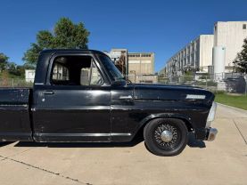 1967 FORD F-100 PICKUP 4.6L -
