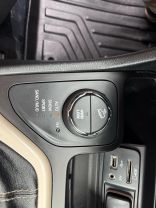 2015 JEEP CHEROKEE SUV V6, 3.2 LITER LIMITED SPORT UTILITY 4D