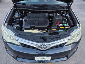 2013 Toyota Camry - Image 25