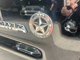 2012 TOYOTA TACOMA DOUBLE CAB PICKUP V6, 4.0 LITER PICKUP 4D 5 FT