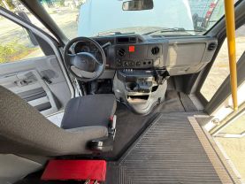 2017 FORD E450 SUPER DUTY CUTAWAY CUTAWAY V10, 6.8 LITER CUTAWAY VAN 2D