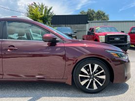 2024 NISSAN SENTRA SEDAN 4-CYL, 2.0 LITER SV SEDAN 4D