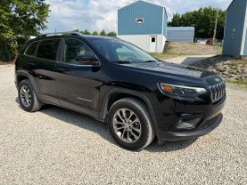 2020 JEEP CHEROKEE SUV 4-CYL, ZERO EVAP, 2.4 LITER LATITUDE PLUS SPORT UTILITY 4D at T&T Repairables - used car dealership in Spencer, Indiana.