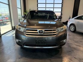 2011 TOYOTA HIGHLANDER SUV V6, 3.5 LITER SPORT UTILITY 4D