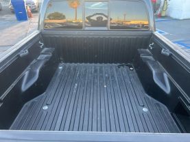2022 TOYOTA TACOMA DOUBLE CAB PICKUP 4-CYL, 2.7 LITER SR5 PICKUP 4D 5 FT