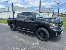 2017 RAM 1500 CREW CAB PICKUP V8, HEMI, 5.7 LITER SPORT PICKUP 4D 5 1/2 FT
