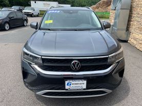 2022 VOLKSWAGEN TAOS SUV 4-CYL, TURBO, 1.5 LITER SE 4MOTION SPORT UTILITY 4D - Gesner Auto Inc in Taunton, MA, 41.88613, -71.14527