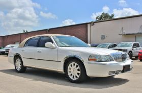 2008 LINCOLN TOWN CAR
