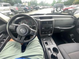 2012 JEEP LIBERTY