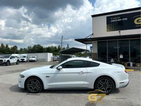2021 Ford Mustang - Image 6