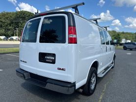 2017 GMC SAVANA 2500 CARGO
