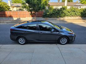 2021 TOYOTA PRIUS XLE HATCHBACK 4D