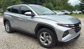 2023 HYUNDAI TUCSON SUV 4-CYL, GDI, 2.5 LITER SEL SPORT UTILITY 4D at T&T Repairables - used car dealership in Spencer, Indiana.