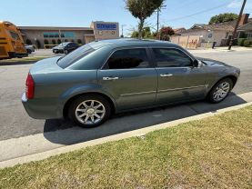 2006 CHRYSLER 300 SEDAN V8, HEMI, 5.7 LITER 300C SEDAN 4D