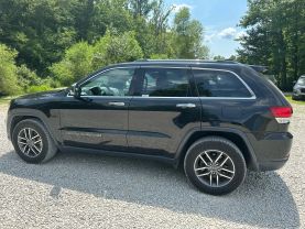 2020 JEEP GRAND CHEROKEE SUV V6, VVT, 3.6 LITER LIMITED SPORT UTILITY 4D at T&T Repairables - used car dealership in Spencer, Indiana.