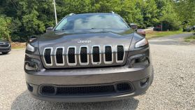 2018 JEEP CHEROKEE SUV 4-CYL, 2.4 LITER LATITUDE PLUS SPORT UTILITY 4D at T&T Repairables - used car dealership in Spencer, Indiana.