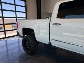 2017 CHEVROLET SILVERADO 2500 HD CREW CAB PICKUP V8, TURBO DIESEL, 6.6 LITER LTZ PICKUP 4D 6 1/2 FT