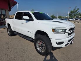 2021 RAM 1500 CREW CAB PICKUP V8, HEMI, 5.7 LITER LARAMIE PICKUP 4D 5 1/2 FT