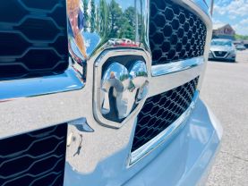 2022 RAM 1500 CLASSIC CREW CAB PICKUP V8, HEMI, 5.7 LITER TRADESMAN PICKUP 4D 5 1/2 FT