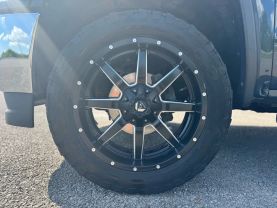 2018 GMC SIERRA 1500 CREW CAB PICKUP V8, ECOTEC3, 5.3 LITER SLT PICKUP 4D 5 3/4 FT