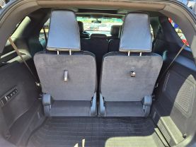 2011 Ford Explorer - Image 12