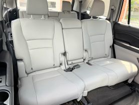 2017 Honda Pilot - Image 21
