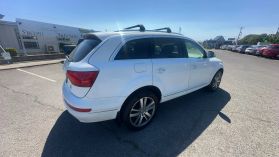 2011 AUDI Q7