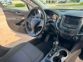 2019 CHEVROLET CRUZE SEDAN 4-CYL, TURBO, 1.4 LITER LT SEDAN 4D