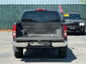 2012 NISSAN FRONTIER CREW CAB PICKUP V6, 4.0 LITER SV PICKUP 4D 5 FT