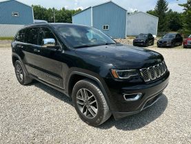 2020 JEEP GRAND CHEROKEE SUV V6, VVT, 3.6 LITER LIMITED SPORT UTILITY 4D at T&T Repairables - used car dealership in Spencer, Indiana.