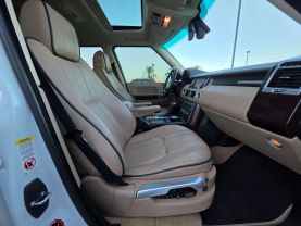 2011 Land Rover Range Rover - Image 30
