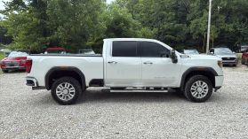 2020 GMC SIERRA 2500 HD CREW CAB PICKUP V8, TURBO DIESEL, 6.6 LITER DENALI PICKUP 4D 6 1/2 FT at T&T Repairables - used car dealership in Spencer, Indiana.