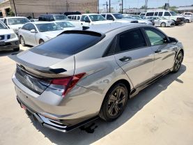 2022 HYUNDAI ELANTRA SEDAN 4-CYL, 2.0 LITER SEL SEDAN 4D at Motors On Wheels - used car dealership in Houston, Texas.