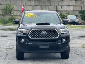 2019 TOYOTA TACOMA DOUBLE CAB PICKUP V6, 3.5 LITER TRD SPORT PICKUP 4D 5 FT