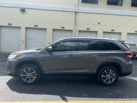 2019 TOYOTA HIGHLANDER SUV GRAY AUTOMATIC - Iron Cars Inc