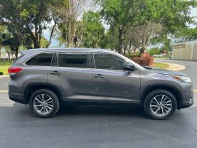 2019 TOYOTA HIGHLANDER SUV GRAY AUTOMATIC - Iron Cars Inc