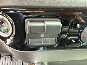 2024 CHEVROLET SILVERADO 2500 HD CREW CAB PICKUP V8, TURBO DIESEL, 6.6 LITER LT PICKUP 4D 6 1/2 FT