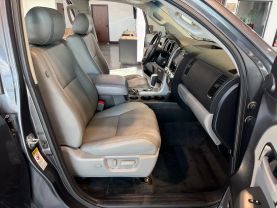 2012 TOYOTA SEQUOIA SUV V8, 5.7 LITER LIMITED SPORT UTILITY 4D