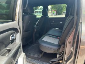 2019 NISSAN TITAN XD CREW CAB PICKUP V8, TURBO DIESEL, 5.0 LITER SV PICKUP 4D 6 1/2 FT