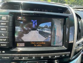 2015 Toyota Land Cruiser - Image 50