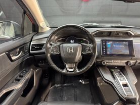 2018 HONDA CLARITY PLUG-IN HYBRID SEDAN 4-CYL, HYBRID, 1.5 LITER TOURING SEDAN 4D