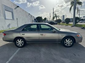 2001 TOYOTA CAMRY SEDAN 4-CYL, 2.2 LITER CE SEDAN 4D