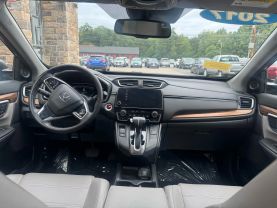 2017 HONDA CR-V SUV 4-CYL, TURBO, 1.5 LITER EX-L W/NAVIGATION SPORT UTILITY 4D - Gesner Auto Inc in Taunton, MA, 41.88613, -71.14527