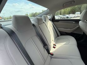 2019 Hyundai Sonata Sel Sedan 4d - Image 25