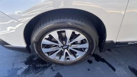 2017 SUBARU OUTBACK WAGON 4-CYL, PZEV, 2.5 LITER 2.5I LIMITED WAGON 4D