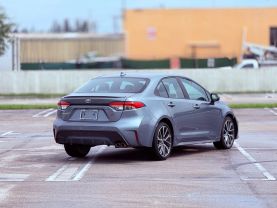 2022 TOYOTA COROLLA