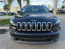 2016 JEEP CHEROKEE SUV V6, 3.2 LITER LATITUDE SPORT UTILITY 4D