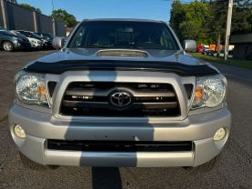 2009 TOYOTA TACOMA DOUBLE CAB PICKUP V6, 4.0 LITER PICKUP 4D 5 FT
