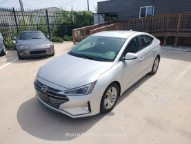 2019 HYUNDAI ELANTRA SEDAN 4-CYL, 2.0 LITER SEL SEDAN 4D at Motors On Wheels - used car dealership in Houston, Texas.