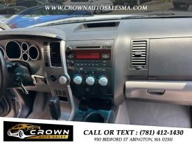 2011 TOYOTA TUNDRA CREWMAX PICKUP V8, FLEX FUEL, 5.7 LITER PICKUP 4D 5 1/2 FT